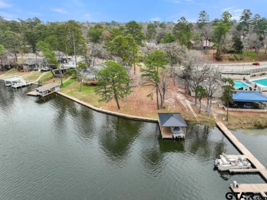 WATERFRONT LOT!! This waterfront lot is something we do not see on Hide-A-Way Lake Golf Course in Texas - for sale on GolfHomes.com, golf home, golf lot