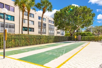 PRICED TO SELL! Enjoy this 2 bedroom lakefront condo with large on Poinciana Golf Club in Florida - for sale on GolfHomes.com, golf home, golf lot