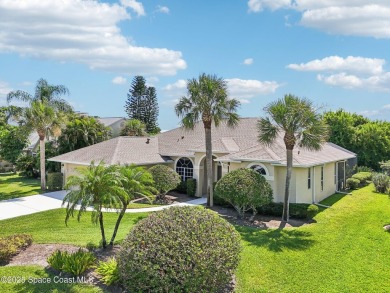 MUST SEE - Suntree Pool Home with Golf  Water Views | NEW ROOF on Baytree National Golf Links in Florida - for sale on GolfHomes.com, golf home, golf lot