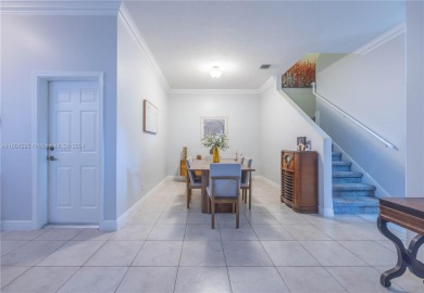 Two-story Townhome with garage in Villas of Rolling Hills in on Grande Oaks Golf Club in Florida - for sale on GolfHomes.com, golf home, golf lot