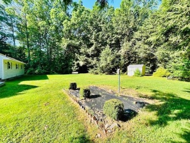 Welcome Home to 156 Abbott Road This charming ranch-style home on Beaver Meadow Golf Course in New Hampshire - for sale on GolfHomes.com, golf home, golf lot