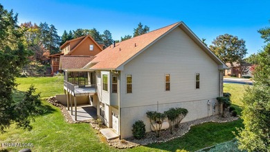 Beautiful One-Owner Home in Desirable Tanasi Neighborhood - on Tanasi Golf Course in Tennessee - for sale on GolfHomes.com, golf home, golf lot