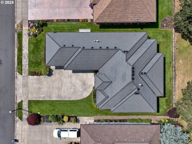 Sweeping Golf Course Views - Spacious Open-Concept Living  2 on  in Oregon - for sale on GolfHomes.com, golf home, golf lot