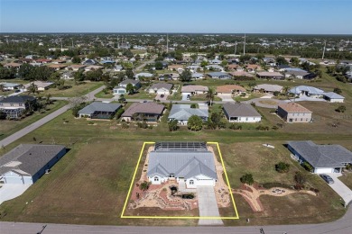 DEEP CREEK HOME W/POOL! Check-out this updated, 3 bed/2 bath on Deep Creek Golf Club in Florida - for sale on GolfHomes.com, golf home, golf lot