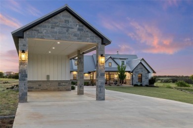 Welcome to the home you've been waiting for! This stunning on Hideout Golf Club and Resort  in Texas - for sale on GolfHomes.com, golf home, golf lot