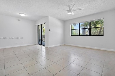 Lovely 1 bedroom, 1 bathroom apartment located in the desirable on Orangebrook Golf and Country Club in Florida - for sale on GolfHomes.com, golf home, golf lot
