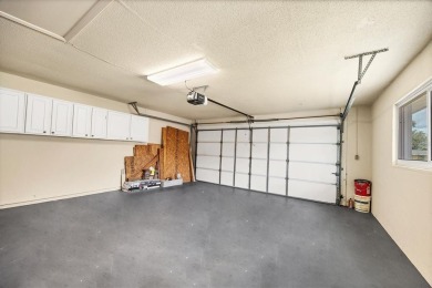 One or more photo(s) has been virtually stagede see this on Venice East Golf Club in Florida - for sale on GolfHomes.com, golf home, golf lot