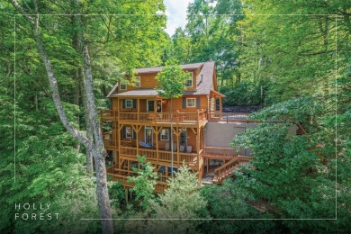 Perfectly positioned in the heart of the Highlands Cashiers on Sapphire National Golf Club in North Carolina - for sale on GolfHomes.com, golf home, golf lot