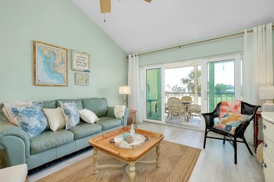 Welcome to this beautifully maintained second-floor condo in the on Plantation Golf and Country Club in Florida - for sale on GolfHomes.com, golf home, golf lot