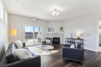 Corner-unit condo overlooking the Elks Golf Course offering on Elks Lodge 590 in Iowa - for sale on GolfHomes.com, golf home, golf lot