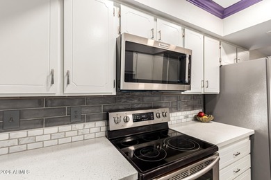 Beautiful ground-floor home perfectly situated on the golf on Hillcrest Golf Club in Arizona - for sale on GolfHomes.com, golf home, golf lot