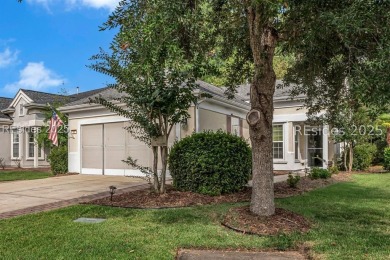 Charming and move-in ready! This immaculate 3BA/2BA (or 2BD + on Hidden Cypress Golf Club in South Carolina - for sale on GolfHomes.com, golf home, golf lot