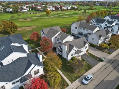 Desirable end unit townhouse backs up to Broken Arrow golf on Broken Arrow Golf Club in Illinois - for sale on GolfHomes.com, golf home, golf lot