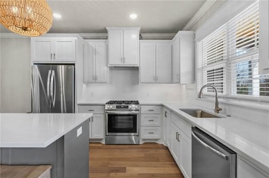 Situated perfectly on a rare FLAT double lot totaling over half on Bella Vista Country Club - Highlands in Arkansas - for sale on GolfHomes.com, golf home, golf lot