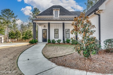 This is the ONE!!!  Well maintained 4bd/3bath in desirable on Lake Caroline Golf Club in Mississippi - for sale on GolfHomes.com, golf home, golf lot