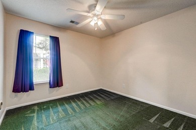 Come say hello to 190 Droos Way and goodbye to your search. This on Shadowmoss Plantation Golf Club in South Carolina - for sale on GolfHomes.com, golf home, golf lot