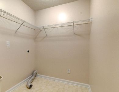 Come say hello to 190 Droos Way and goodbye to your search. This on Shadowmoss Plantation Golf Club in South Carolina - for sale on GolfHomes.com, golf home, golf lot