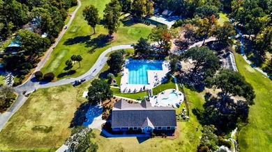 Come say hello to 190 Droos Way and goodbye to your search. This on Shadowmoss Plantation Golf Club in South Carolina - for sale on GolfHomes.com, golf home, golf lot