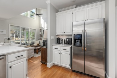 The perfect lake getaway, this charming 3BR/2.5BA Waterside on Great Waters Course At Reynolds Plantation in Georgia - for sale on GolfHomes.com, golf home, golf lot