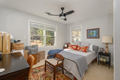 The perfect lake getaway, this charming 3BR/2.5BA Waterside on Great Waters Course At Reynolds Plantation in Georgia - for sale on GolfHomes.com, golf home, golf lot