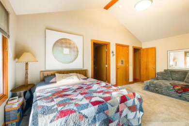 Stunning Contemporary log home, private lot backing up to wooded on Woodstone Meadows Golf Course At Massanutten in Virginia - for sale on GolfHomes.com, golf home, golf lot
