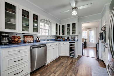 This beautiful home offers the perfect blend of comfort, style on Foxwood Golf Club in Arkansas - for sale on GolfHomes.com, golf home, golf lot