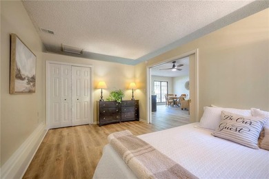 This quaint and charming LAKEFRONT bungalow offers a peaceful on Linn Valley Lakes - Deer Trace Golf Course in Kansas - for sale on GolfHomes.com, golf home, golf lot