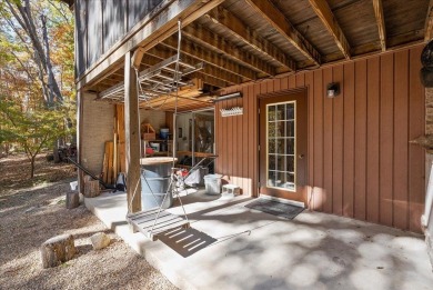 Stunning Contemporary log home, private lot backing up to wooded on Woodstone Meadows Golf Course At Massanutten in Virginia - for sale on GolfHomes.com, golf home, golf lot