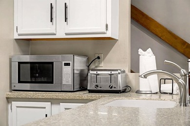 Beautifully upgraded and exceptionally well-maintained Spring on Eagle Ridge Inn and Resort in Illinois - for sale on GolfHomes.com, golf home, golf lot