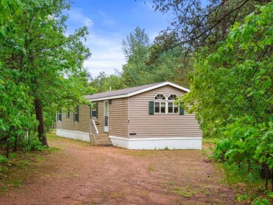 Lake Arrowhead Manufactured Home! This meticulously maintained on Sand Valley Golf Course in Wisconsin - for sale on GolfHomes.com, golf home, golf lot