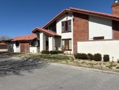 Townhome is surrounded by California City Golf Course. Prime on Tierra Del Sol Golf Course in California - for sale on GolfHomes.com, golf home, golf lot