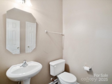 Spacious 2-bedroom, 2.5-bath end-unit townhouse. The inviting on Charles T. Myers Golf Course in North Carolina - for sale on GolfHomes.com, golf home, golf lot
