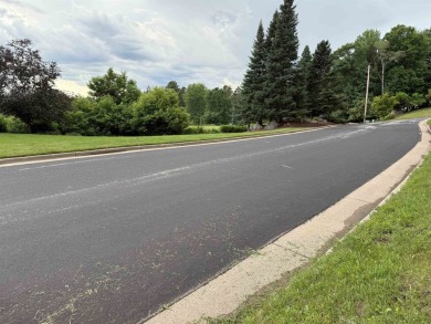 Extra special building lot on Wausau's east side in the on American Legion Golf Course in Wisconsin - for sale on GolfHomes.com, golf home, golf lot