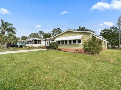 NO BOND, NO CDD! ROOF 2024pletely renovated 2/2 Manufactured on El Diablo Executive Golf Course in Florida - for sale on GolfHomes.com, golf home, golf lot