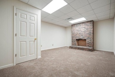 Bring your imagination to this spacious 4-bedroom, 3 Full bath on Fairfield Plantation Golf and Country Club in Georgia - for sale on GolfHomes.com, golf home, golf lot