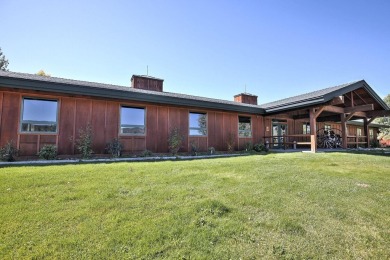 This timeless mountain designed home lives up to the challenge on Whitehawk Ranch Golf Club in California - for sale on GolfHomes.com, golf home, golf lot