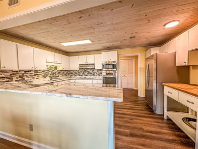 34 Sun Valley Circle Unit 8001 is a fully updated 2-bedroom on Sky Valley Resort and Country Club in Georgia - for sale on GolfHomes.com, golf home, golf lot