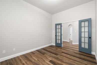 **OPEN HOUSE SATURDAY 12-2PM, MARCH 21st!**Absolutely Impeccable on Woodbridge Golf Club in Texas - for sale on GolfHomes.com, golf home, golf lot