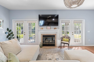 This beautiful and exceptionally clean three-bedroom on The Grand Club Cypress Course in Florida - for sale on GolfHomes.com, golf home, golf lot