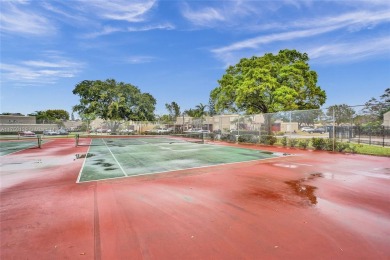 Welcome to this well maintained and spacious 3 bedrooms, 2 bath on Pembroke Lakes Golf Club in Florida - for sale on GolfHomes.com, golf home, golf lot