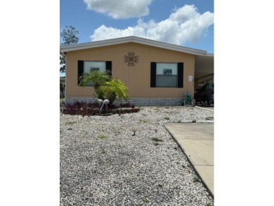 This well-maintained 1104sqft 3-bedroom 2-bath home is in on Brookridge Country Club in Florida - for sale on GolfHomes.com, golf home, golf lot