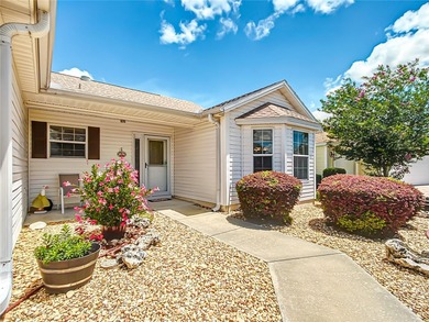 Located in the lovely Village of Briar Meadow, this GOLF COURSE on The Links of Spruce Creek in Florida - for sale on GolfHomes.com, golf home, golf lot