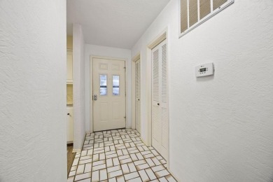 This charming and updated 2-bedroom, 2-bath townhome on Lake on Bella Vista Country Club - Berksdale in Arkansas - for sale on GolfHomes.com, golf home, golf lot