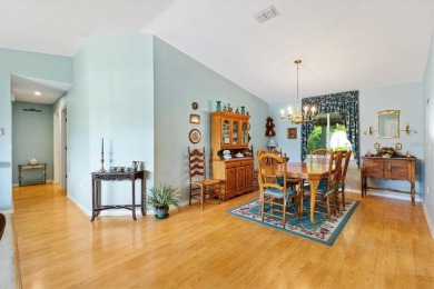Under contract-accepting backup offers. Spruce Creek South, 55+ on The Links of Spruce Creek in Florida - for sale on GolfHomes.com, golf home, golf lot