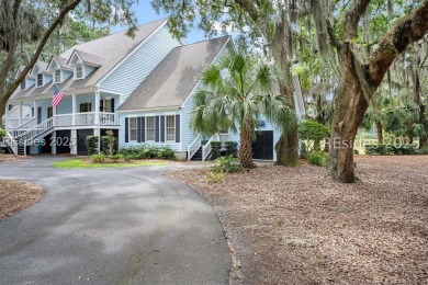 This beautifully updated 2 bedroom, 2 bathroom end-unit townhome on Haig Point Golf Club in South Carolina - for sale on GolfHomes.com, golf home, golf lot