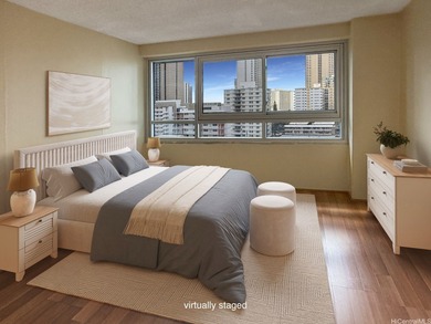 Very quiet and private building. Fairway Manor has only 4 units on Ala Wai Golf Course in Hawaii - for sale on GolfHomes.com, golf home, golf lot