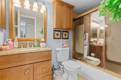 Sunrise Lakes Ph. 4, 55+ Community, 1st floor 2/2, NEW AC on Sunrise Lakes Phase III in Florida - for sale on GolfHomes.com, golf home, golf lot