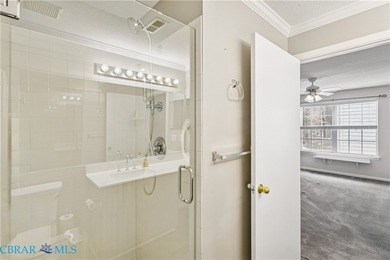 Lovely updated condo in Fairway Villas! Recent renovations on Williamsburg National Golf Club in Virginia - for sale on GolfHomes.com, golf home, golf lot