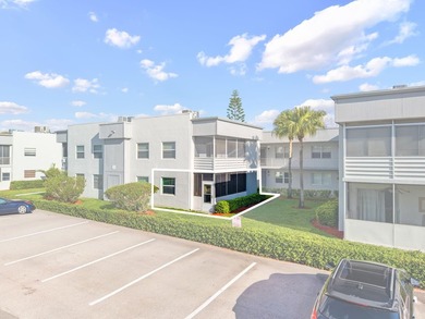 Enjoy easy Florida living in this first-floor 2-bedroom, 2-bath on Kings Point Golf -Flanders Way in Florida - for sale on GolfHomes.com, golf home, golf lot