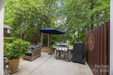 Beautiful 4 bed, 3 1/2 bath townhome with impressive 2 story on Skybrook Golf Club in North Carolina - for sale on GolfHomes.com, golf home, golf lot